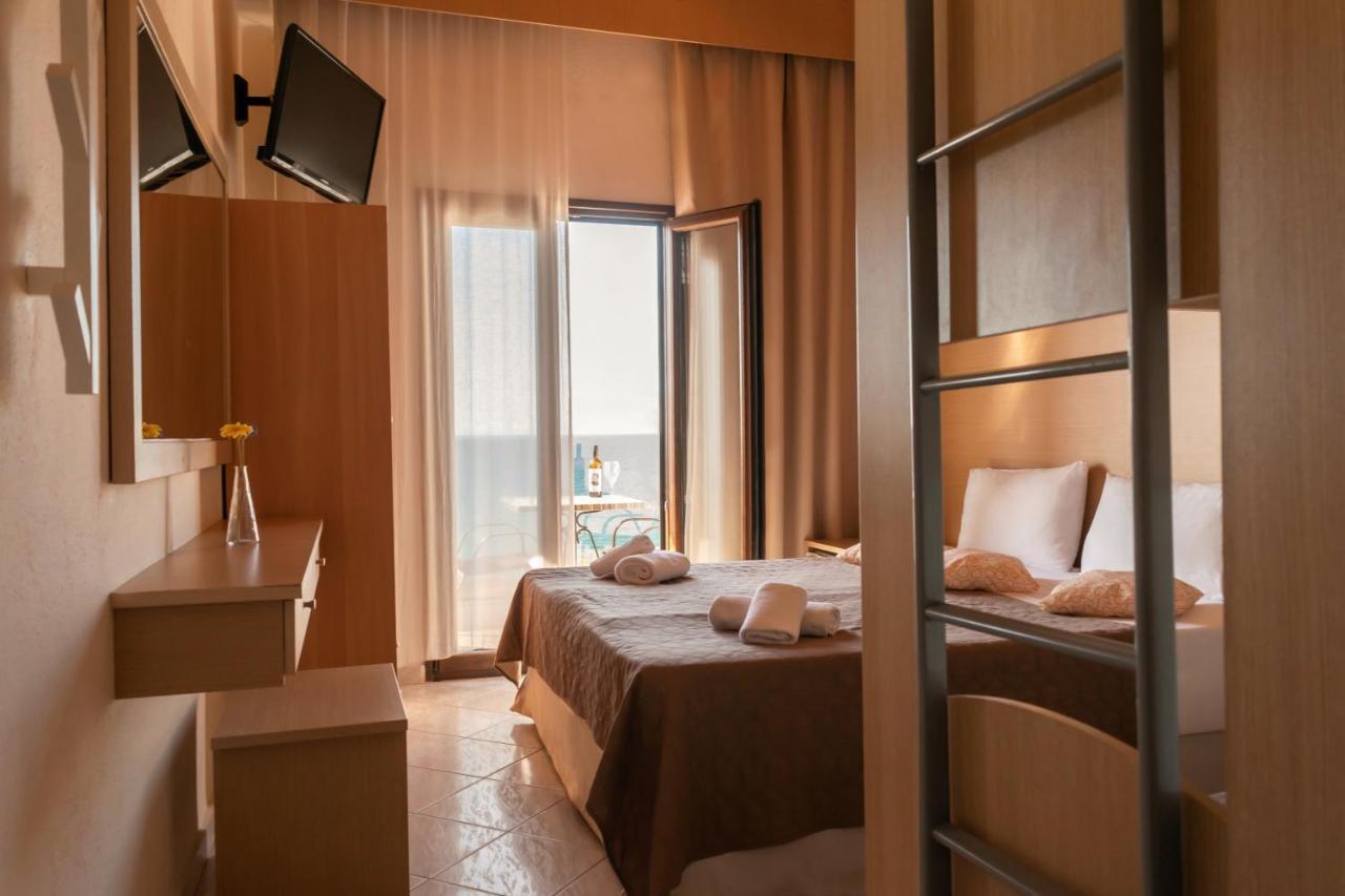 Beach Hotel Kapahi Pefkári Kültér fotó
