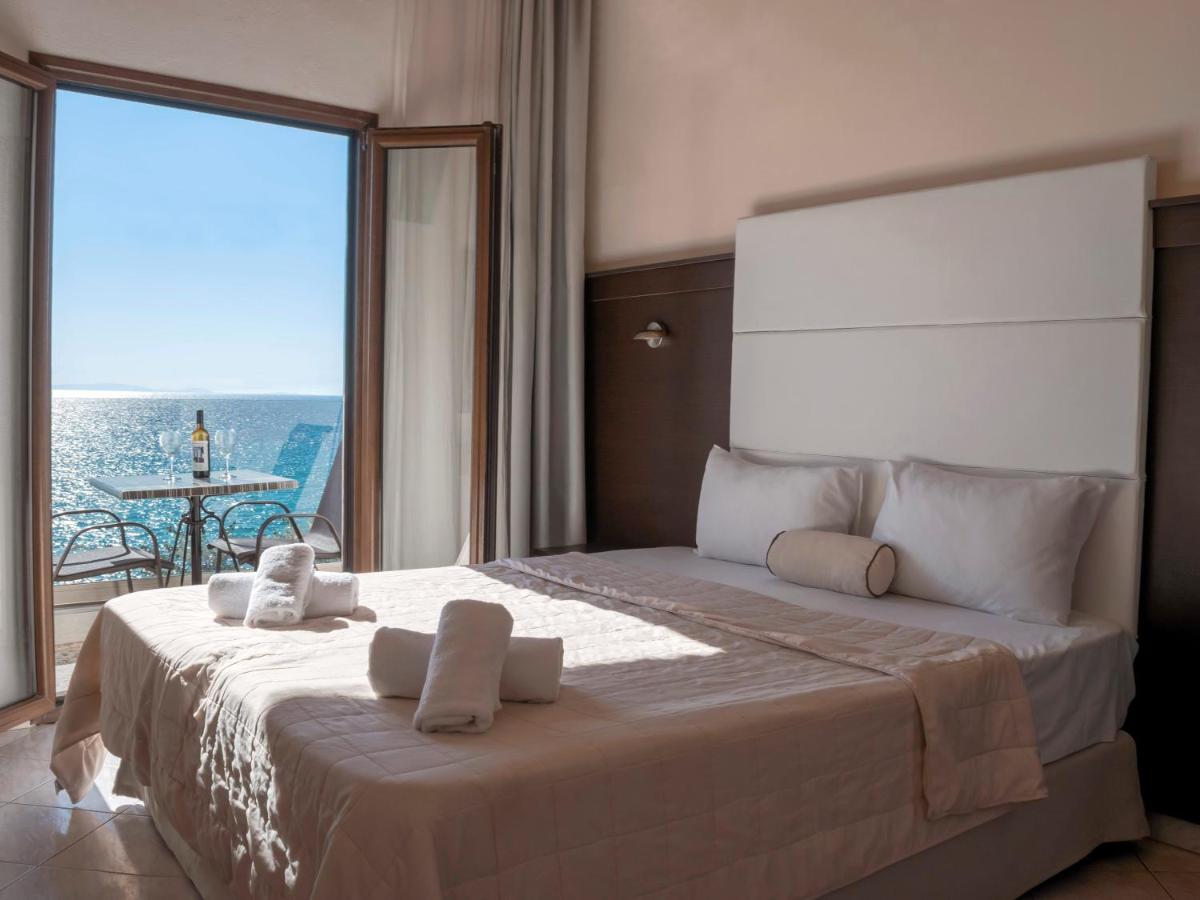 Beach Hotel Kapahi Pefkári Kültér fotó